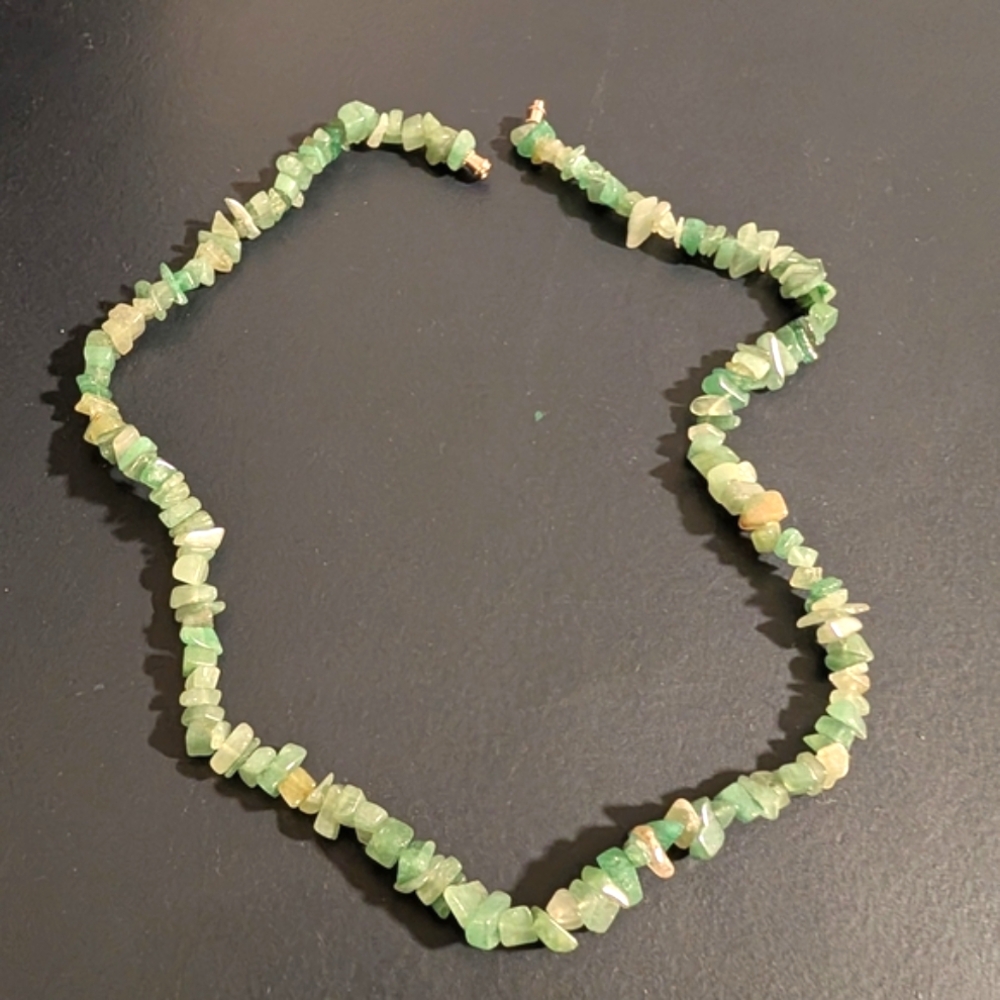 Vintage Y2K Puka Necklace Jade